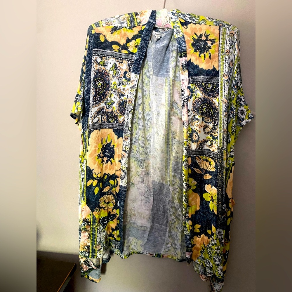 Maurices multicolored floral kimono